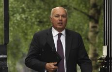 UK gov't minister warns pension providers to increase reform efforts 